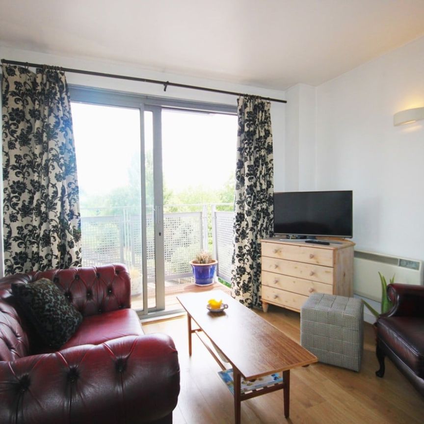 2 Bed Flat, Colorado Building, SE13 - Photo 1