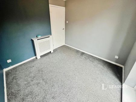 2 bedroom bungalow to rent - Photo 3