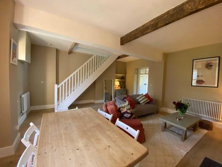 2 bedroom house to rent - Photo 2