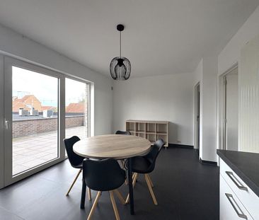 Appartement met 2 slpk + ruim zongericht terras - Photo 1
