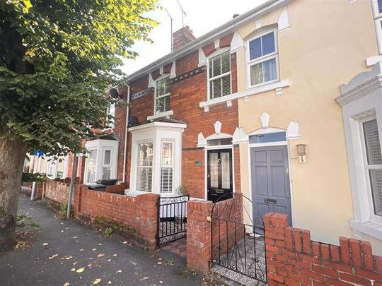 Avenue Road, Swindon, SN1 - Photo 1