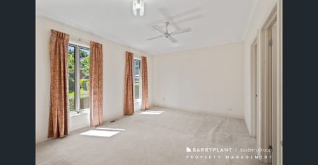 Elegant & Inviting With Front Garden Maintenance Included! - Photo 5