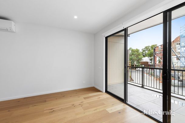 13 Nova Circuit, Bundoora - Photo 1