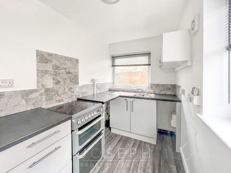 2 bedroom flat to rent - Photo 5