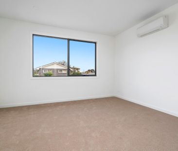 54b Iluka Avenue, Aspendale. - Photo 2