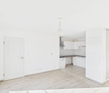 Location Appartement 2 pièces 43m² - Photo 3