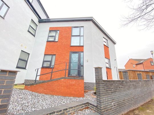 3 bed Apartment for Rent - Photo 1