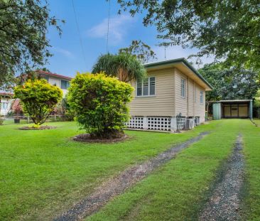 “REFRESHED RETRO COTTAGE AWAITS” - Photo 6