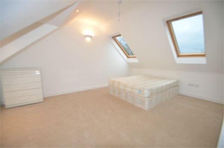 1 bedroom flat to rent - Photo 2