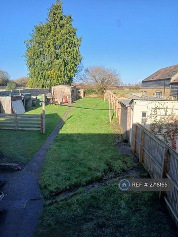 2 bedroom terraced house to rent - Photo 5