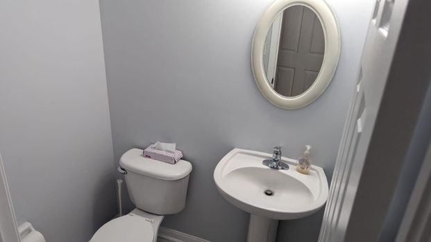 For Lease - 7149 Sunthorpe Lane Unit# (UPPER), Mississauga, Ontario - Photo 1