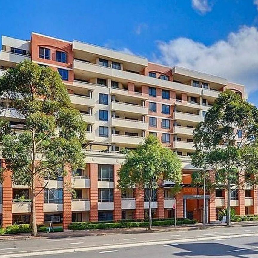 Unit 123/121-133 Pacific Highway, Hornsby. - Photo 1