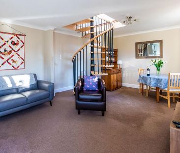 1 bedroom maisonette to rent - Photo 6