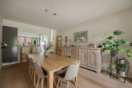 INSTAPKLARE BEMEUBELDE WONING IN DE FELBEGEERDE ELSDONK WIJK - Foto 3