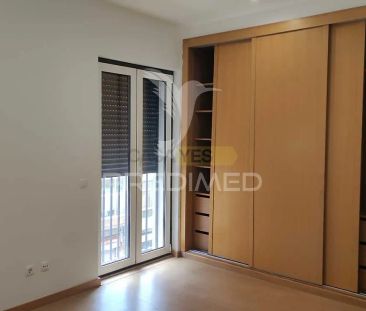 Apartment T2 in Algés, Linda-a-Velha e Cruz Quebrada-Dafundo, Oeiras - Foto 5