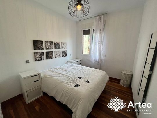 Alquiler de piso en Calle General Concha - Foto 1