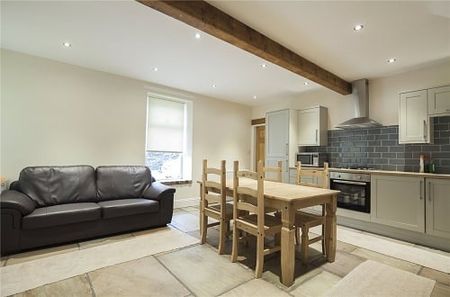 2 Highfields, Huddersfield, HD1 - Photo 3