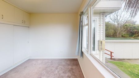 Raumati South - 3 Bedrooms - Photo 5