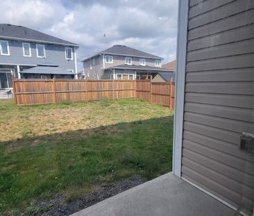 1-111 Doctor RichardJames Cres, Amherstview, ON K7N 0C1 - Photo 3