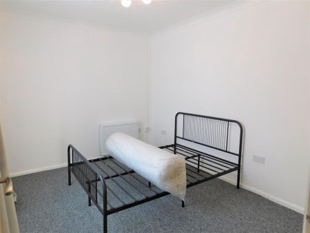 1 bedroom bungalow to rent - Photo 2