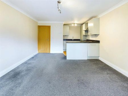 1 bedroom apartment to rent - Photo 2