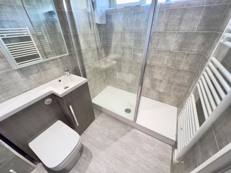 Prebends Field, Gilesgate, Durham - Photo 2