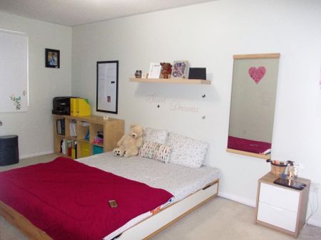 For Lease - 101 Bighorn (Upper Level) Crescent, Brampton, Ontario - Photo 3