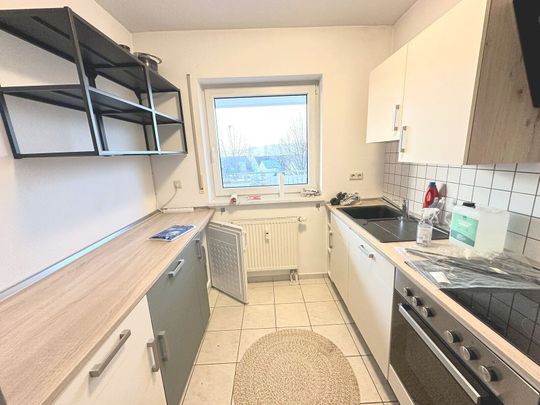 Trier: Stilvolle 3-Zimmer-Wohnung auf 102 m², mit Terrasse, Aufzug & TG-Stellplatz. - Photo 1