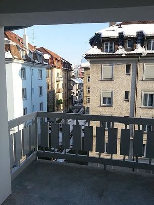 Altbauwohnung mit modernen Elementen im Hochparterre - Foto 1