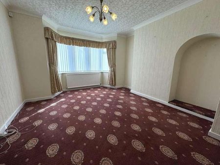 Redbank Road, Blackpool, FY2 - Photo 2