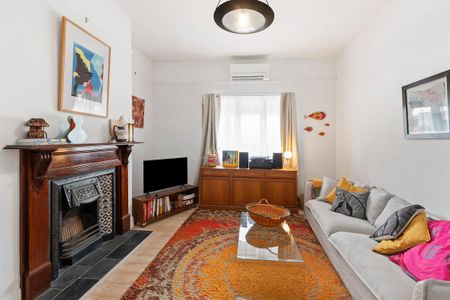 124 Mitchell Street, Northcote VIC 3070 - House For Rent | Domain - Photo 5