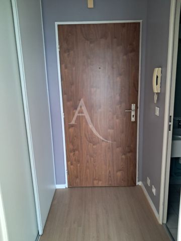 Location Appartement 1 pièce 32m² - Photo 5