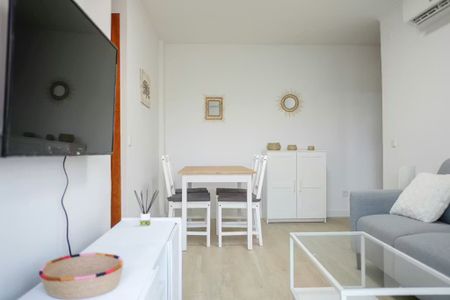 Calle Rosa, Getafe, Community of Madrid 28903 - Photo 4