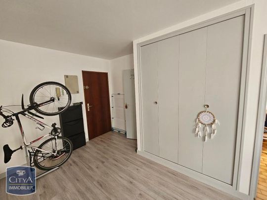 Location Appartement 1 pièce 33m² POITIERS 86000 - Photo 1