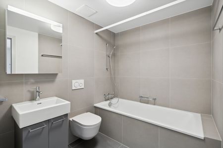 3.5 Zimmer, 92 m², 7. Stock - Photo 4
