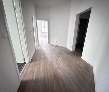 Die zentrumsnahe 2-Zimmer-Wohnung sucht einen neuen Nachmieter - Foto 1