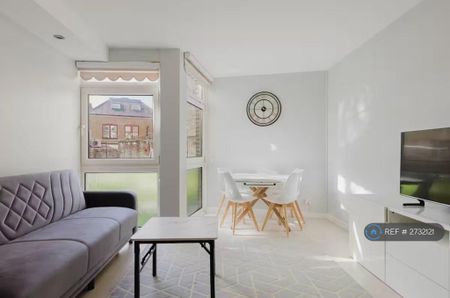 2 bedroom flat to rent - Photo 4