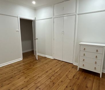 North Lambton - Photo 2