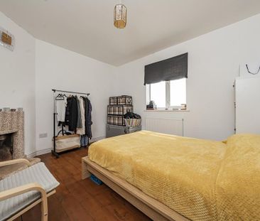 2 bedroom maisonette to rent - Photo 1