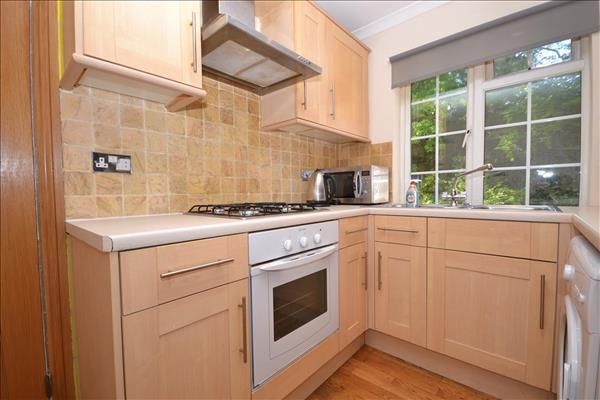 Herga Court, Harrow on the Hill - Photo 1