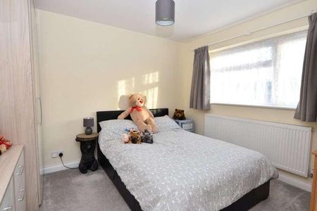 Eagle Way, Shoeburyness, Essex, SS3 - Photo 5