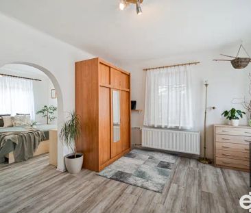 Pronájem bytu 1+kk, 24 m - Fotografie 4