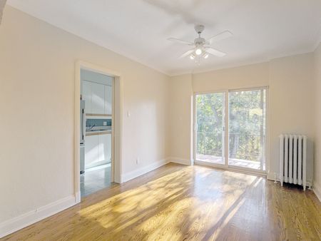 For Lease - 95 Chatsworth Drive Unit# Upper, Toronto, Ontario - Photo 2
