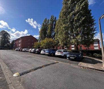 2 Bed Flat, Claremont Road, M6 - Photo 1