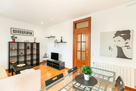 Carrer de París, Barcelona, Catalonia 08036 - Photo 2