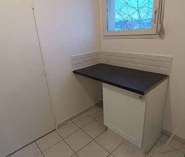 Location Appartement 2 pièces 54m² FORBACH 57600 - Photo 2