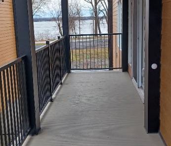 LUXUEUX 5 1/2 À LOUER DÈS MAINTENANT - Photo 2