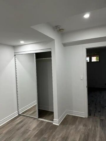 For Lease - 7 Tarmack Avenue Unit# Lower, Richmond Hill, Ontario - Photo 2