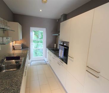 Apt 15 The Oaks, Malone Square, Windsor Park, Belfast, BT9 6JU - Photo 6