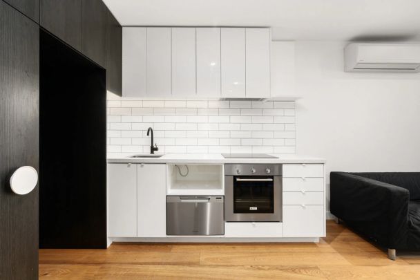 Unit 903/83 Flemington Road, - Photo 1